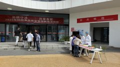 同窗们现场点选本人的食材及餐具